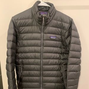 Men’s Patagonia Jacket Size Small in Dark Gray